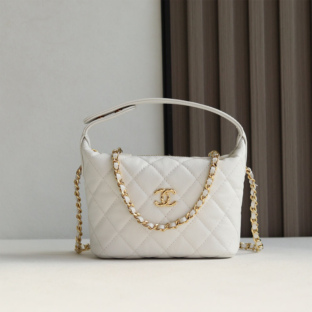 Ch**el Clutch with Chain(HIGH-END GRADE)