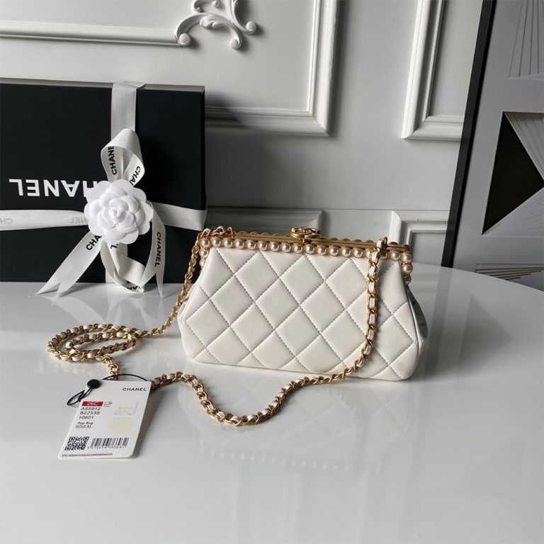 Ch**el Clutch(HIGH-END GRADE)