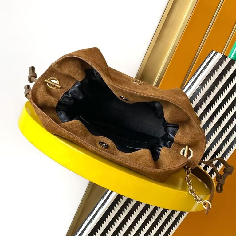 Y51 JAMIE shoulder pouch in lambskin