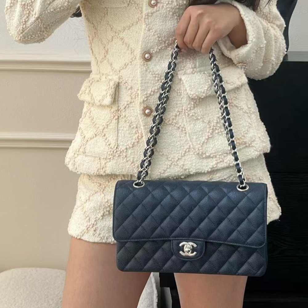 Ch**el Classic Flap Handbag(tax-free grade)