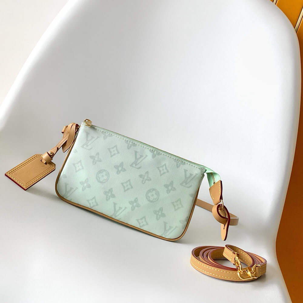 LV Pochette Accessoires
