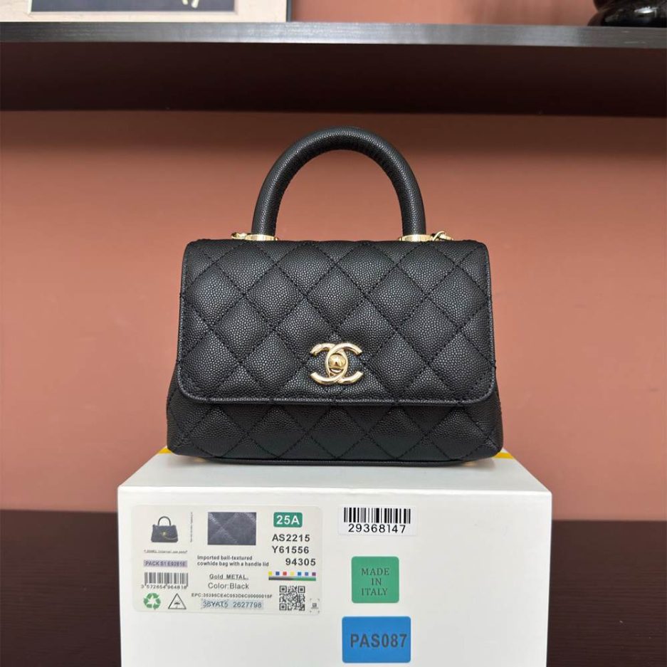 Ch**el Coco handle flap shoulder bag Mini