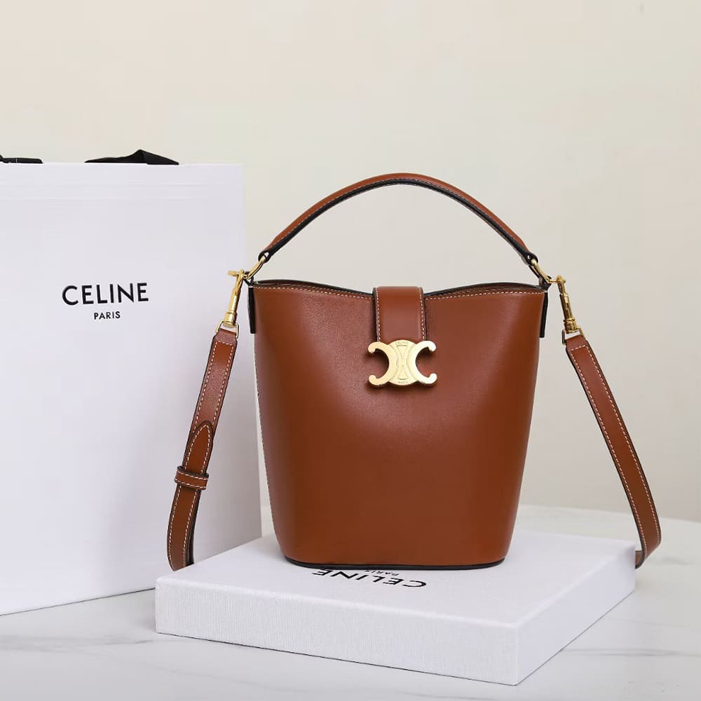 Ce1i*e SMALL BUCKET L0visE IN SMOOTH CALFSKIN(HIGH-END GRADE)
