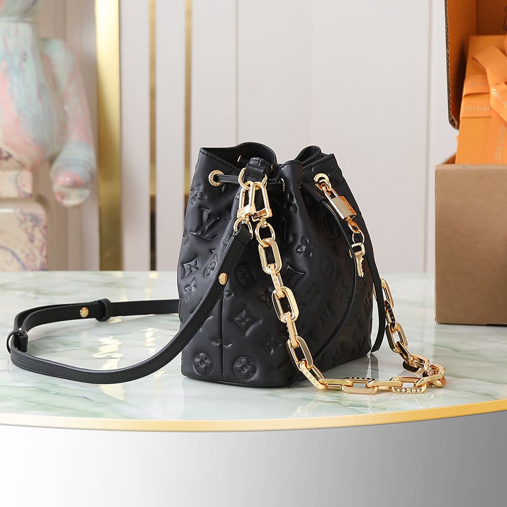 LV Coussin Bucket