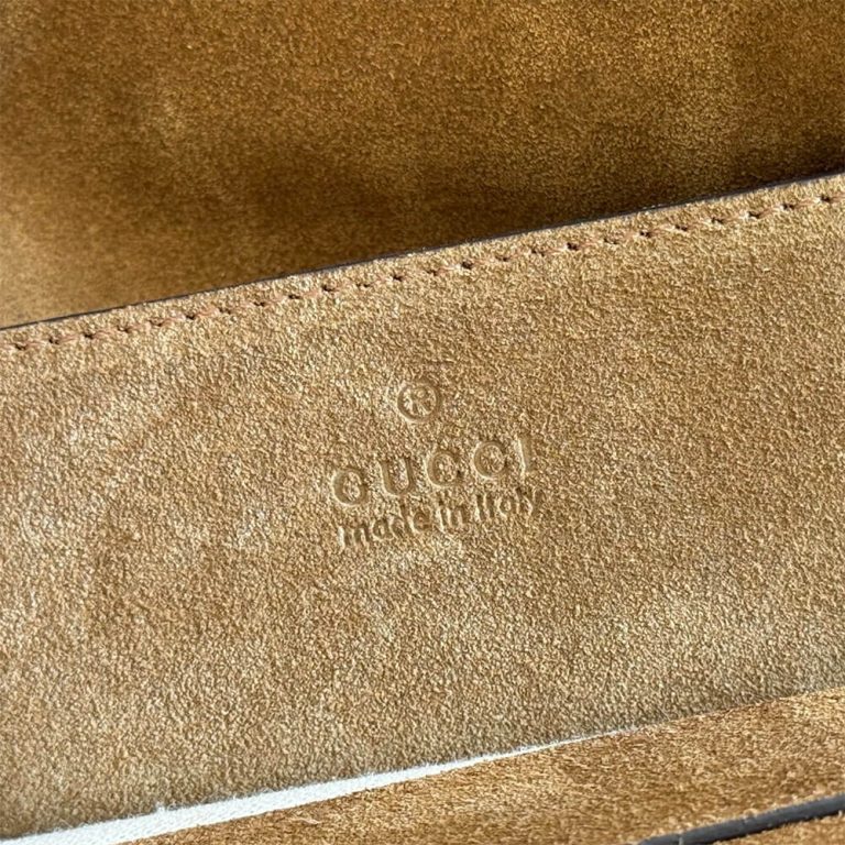 Gvc*1 Large shoulder bag with chain(HIGH-END GRADE)