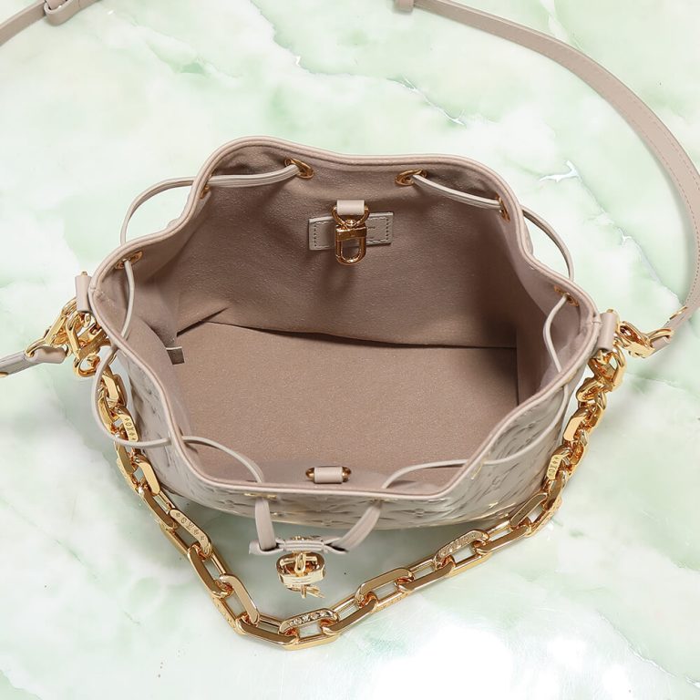 LV Coussin Bucket