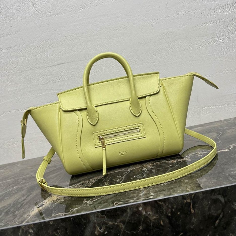 ce1i*e little lU*gage in s*pple shiny lambskin(high-end grade)