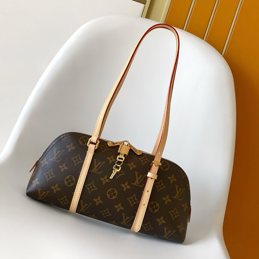 LV Squire East West