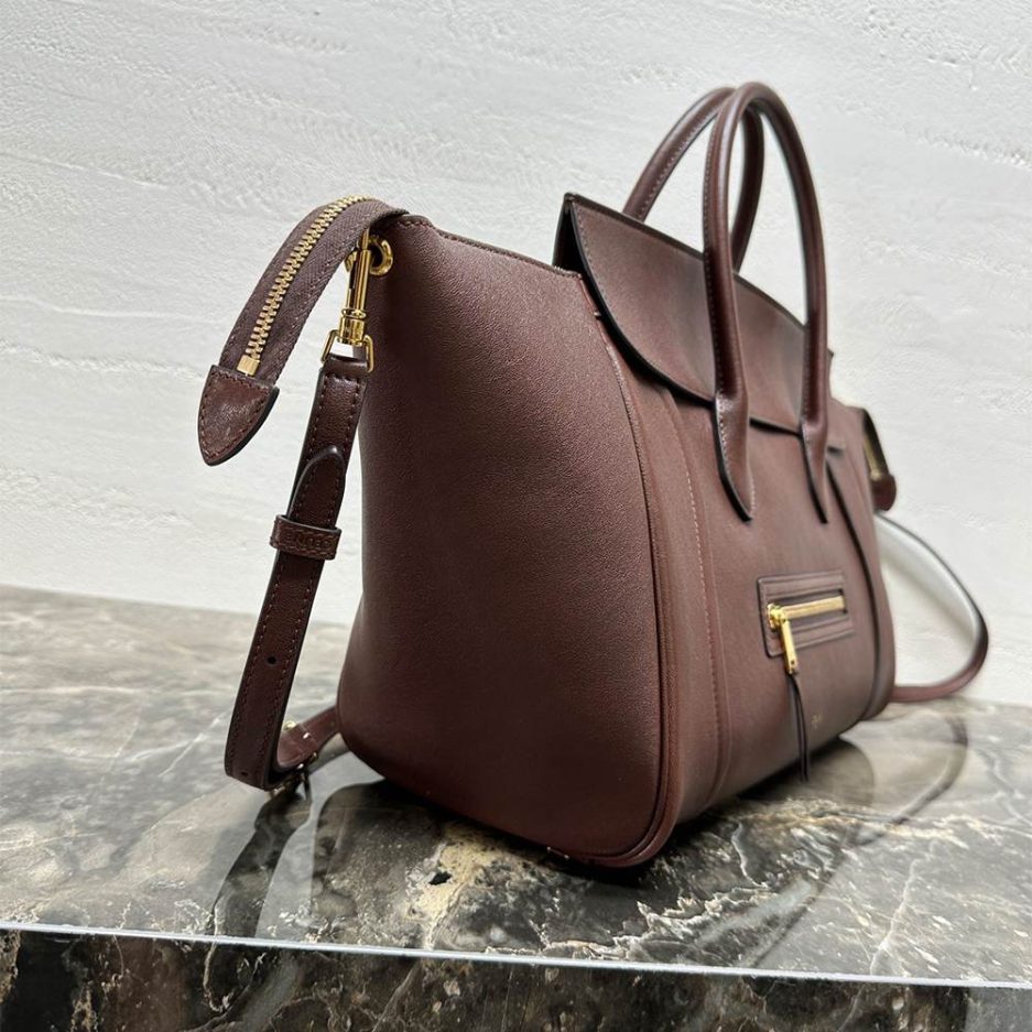 ce1i*e lU*gage in s*pple shiny lambskin(high-end grade)