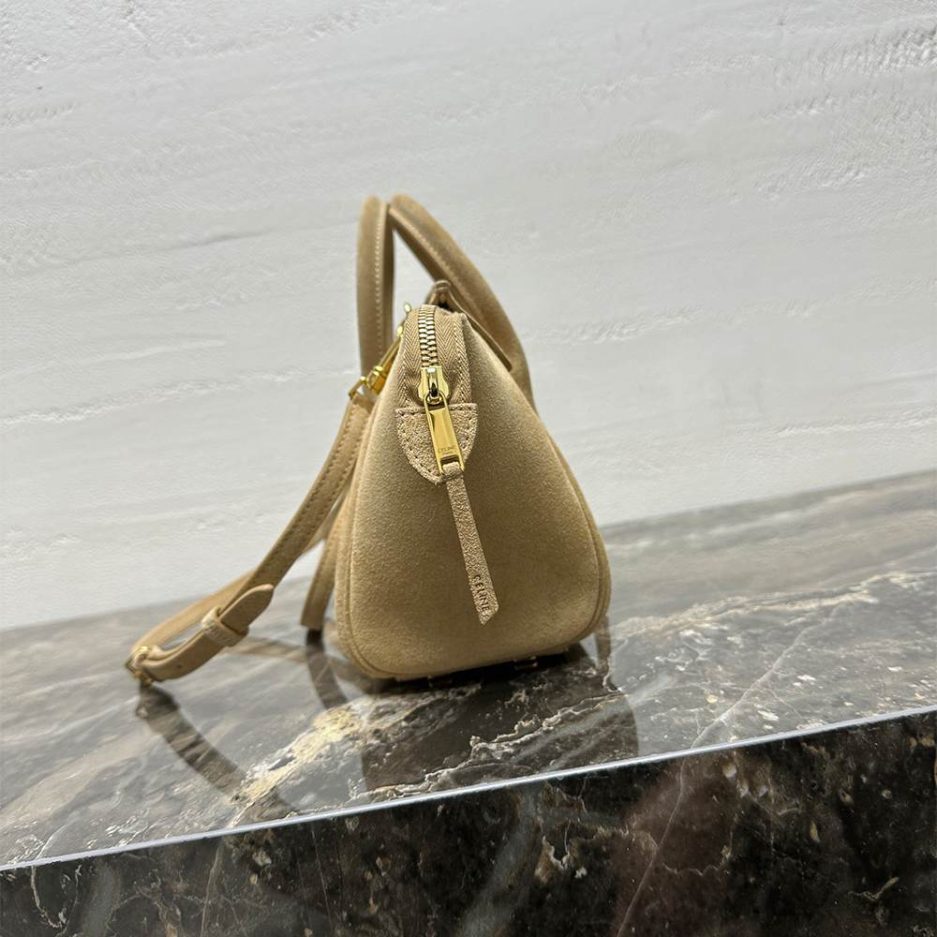 ce1i*e small lU*gage in suede calfskin(high-end grade)