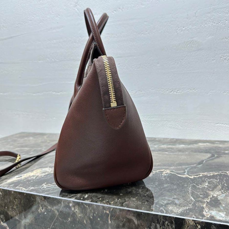 ce1i*e little lU*gage in s*pple shiny lambskin(high-end grade)