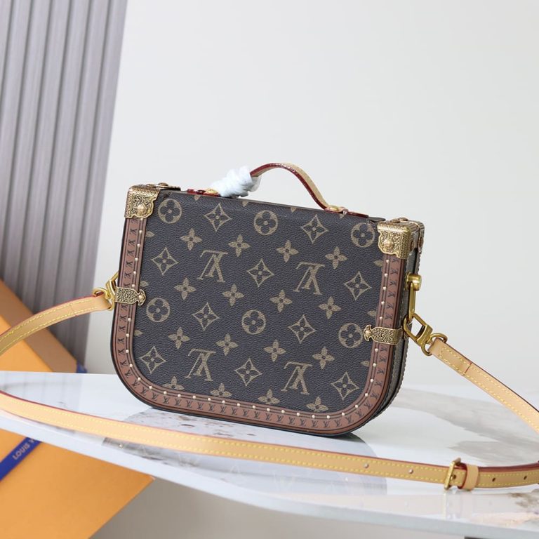 LV Montsouris Trunk(HIGH-END GRADE)