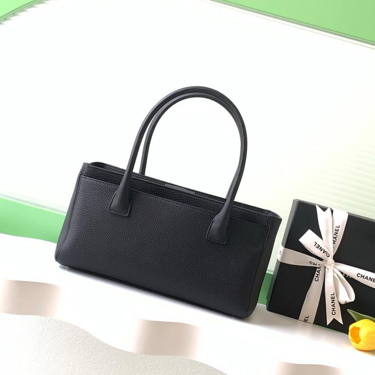 Ch**el Small Cerf Tote(HIGH-END GRADE)