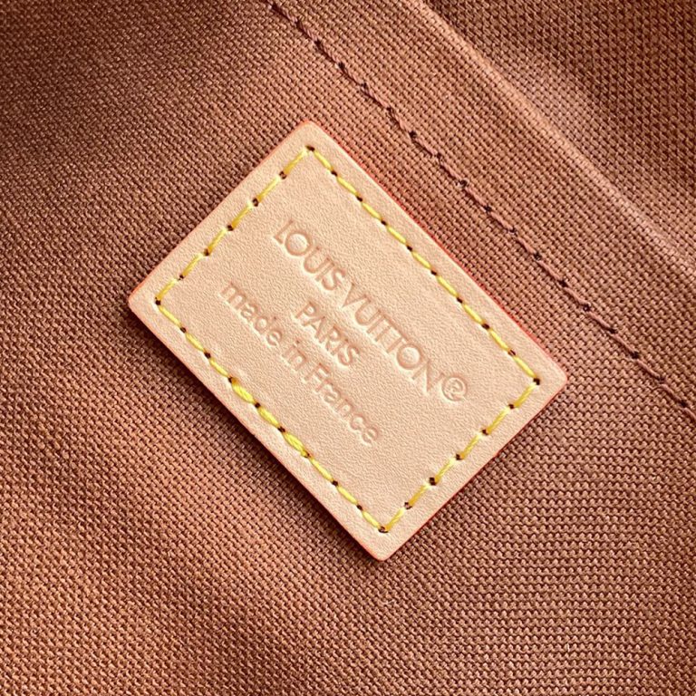 LV Squire East West
