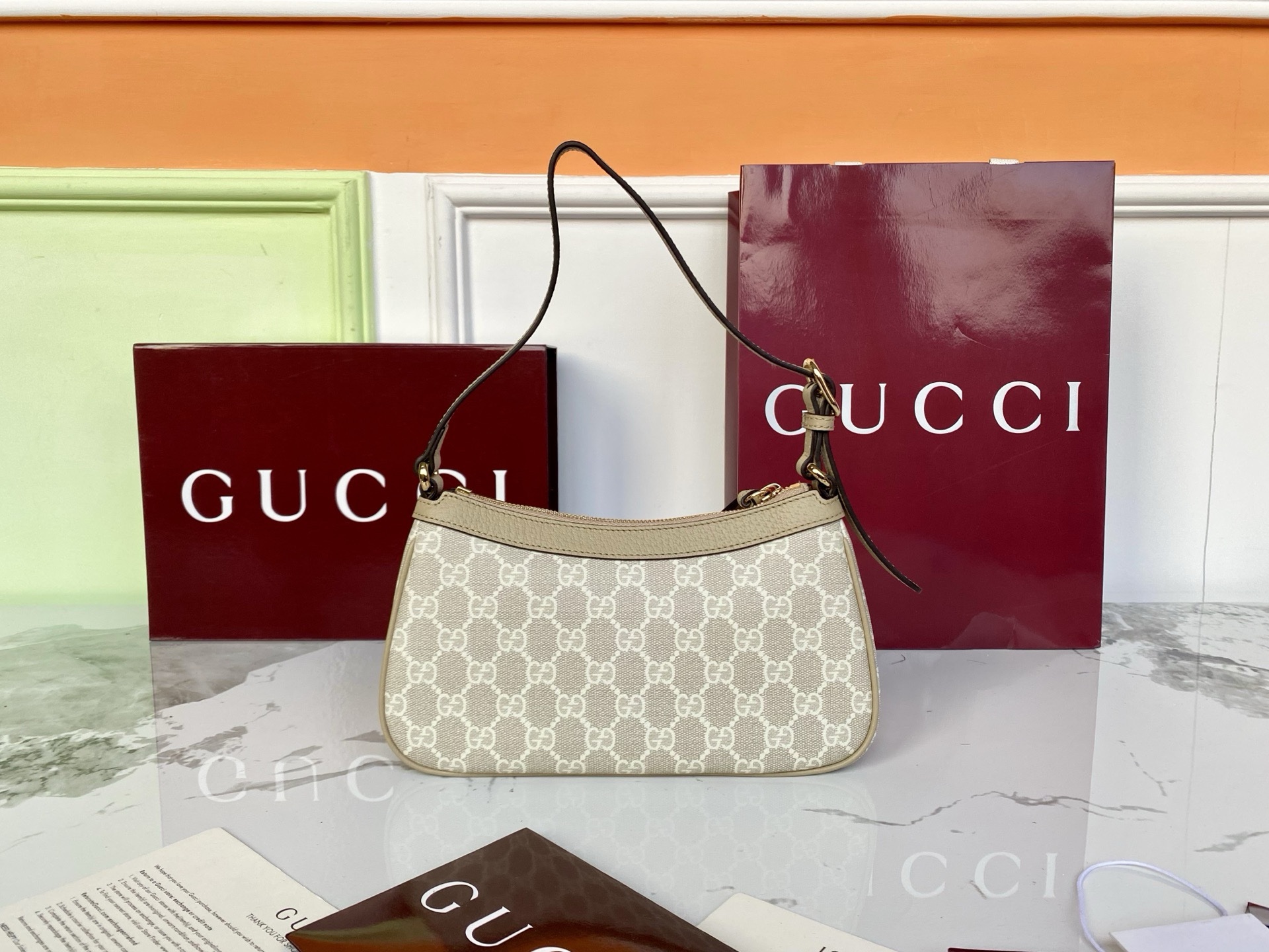 Gvc*1 Ophidia leather handbag (HIGH-END GRADE)